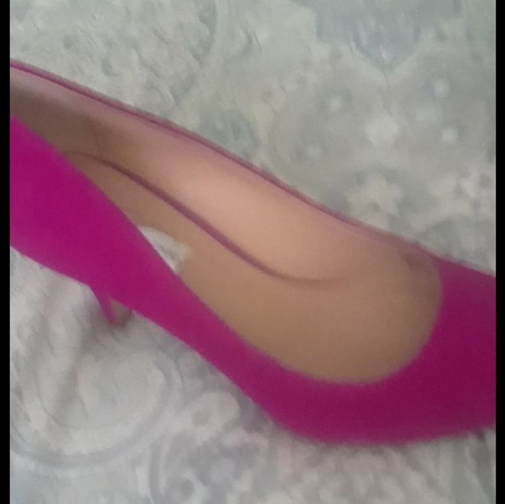 High heels Inc - Picture 3 of 3